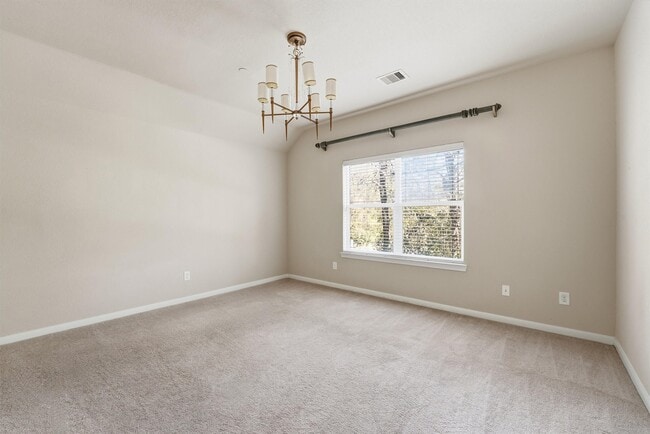 Building Photo - 2 Bettina Ln