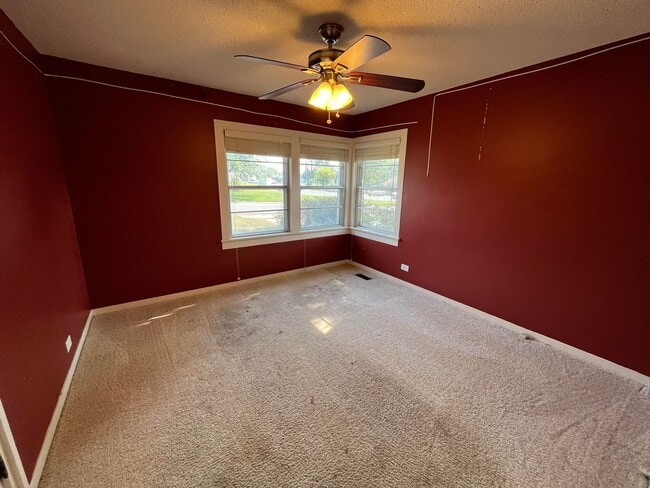Building Photo - 3 Bedroom/2 Bath House in Batesville