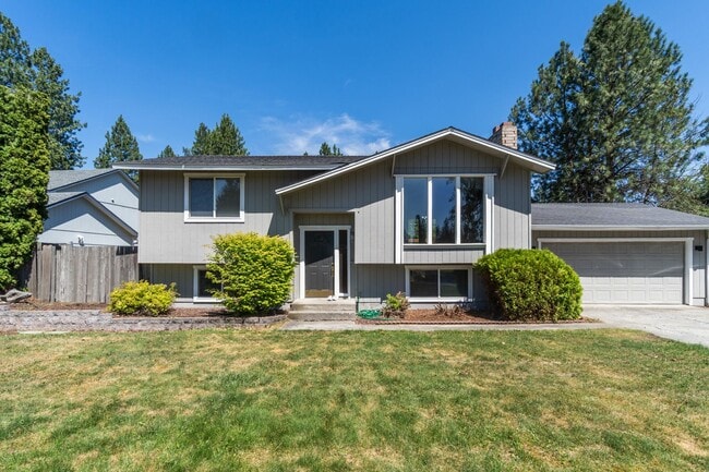 Primary Photo - Gorgeous Single Family Home in Spokane's S...