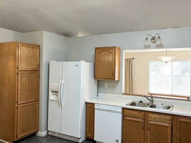 Building Photo - 4327 Hadley Ct