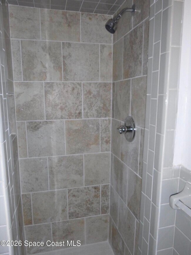 Building Photo - 360 Needle Blvd