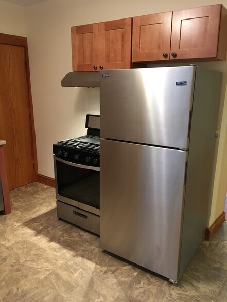 Building Photo - 50 Monastery Rd