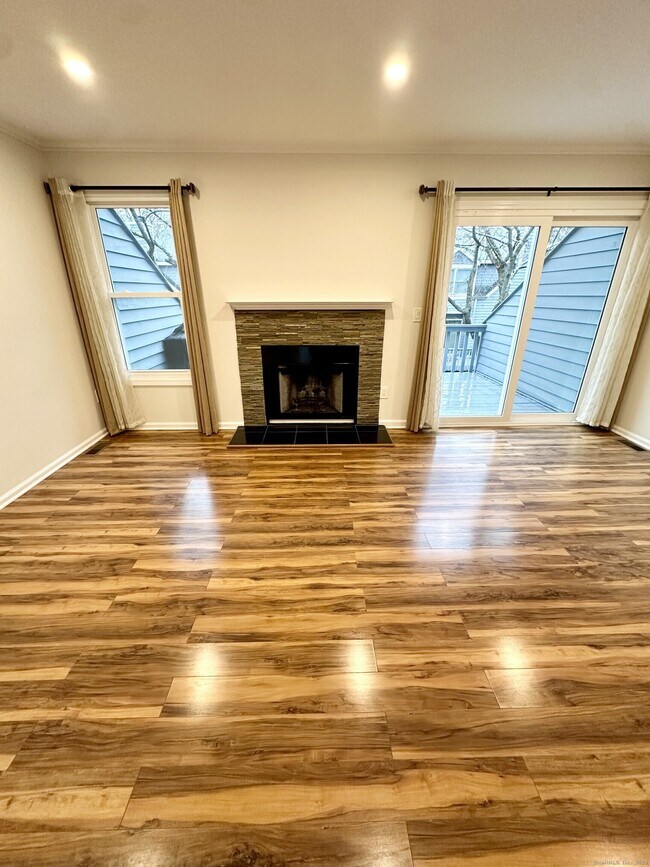 Building Photo - 26 Fawn Ridge Ln