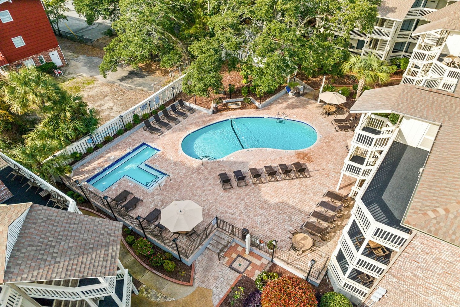 Building Photo - 2805B N Ocean Blvd