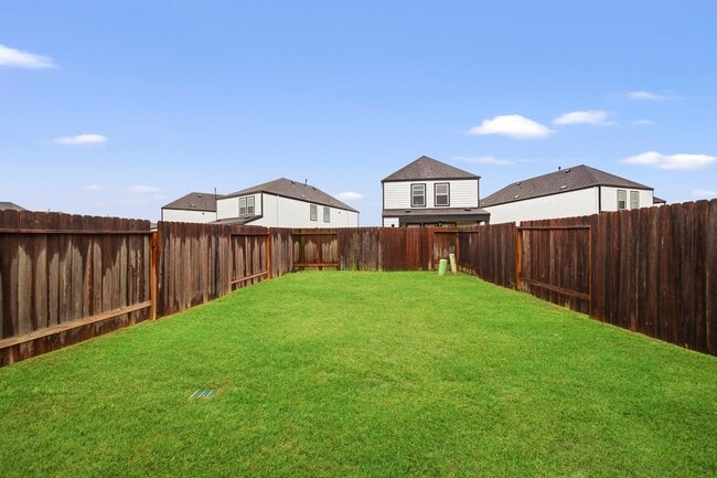 Building Photo - 3014 Skyline Mesa Dr