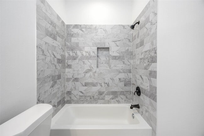 Building Photo - 7710 Independence St