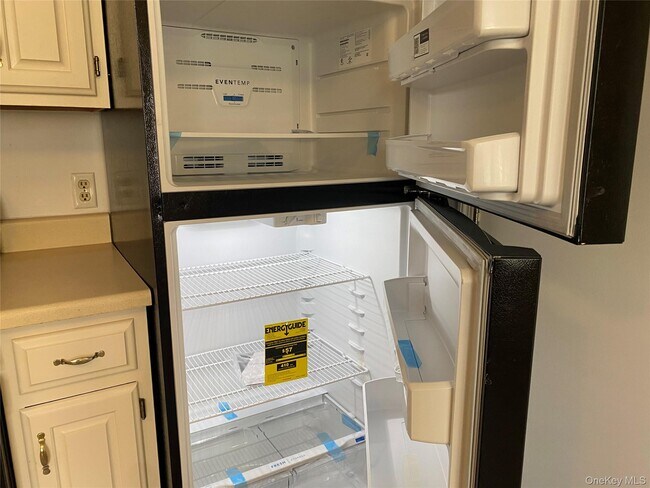 Building Photo - 50 Olde Wagon Rd