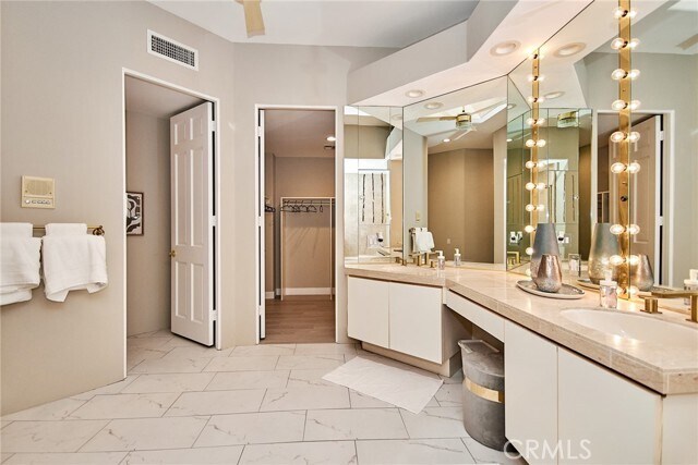 Building Photo - 44980 Olympic Ct
