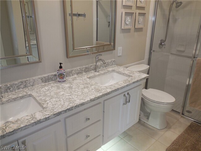 Building Photo - 5441 Guadeloupe Way