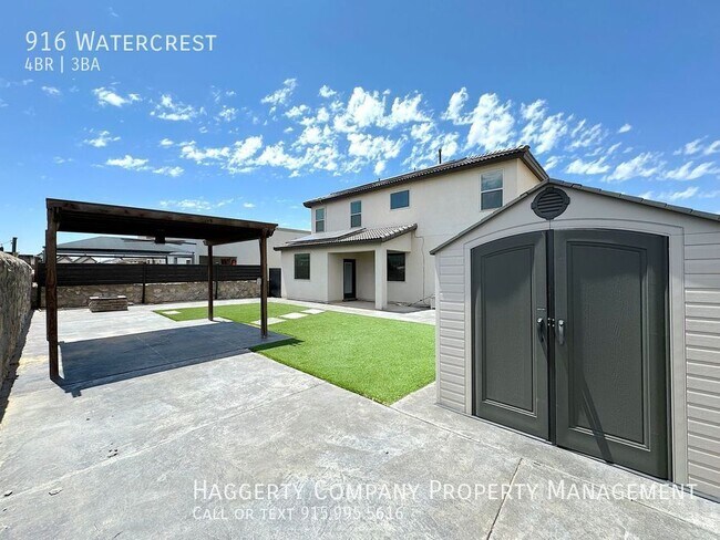 Building Photo - 916 Watercrest-
