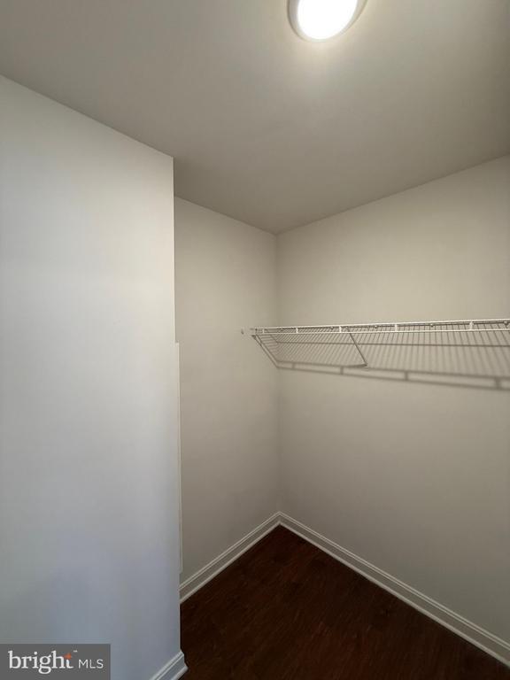 Building Photo - 4345 Normandy Ct