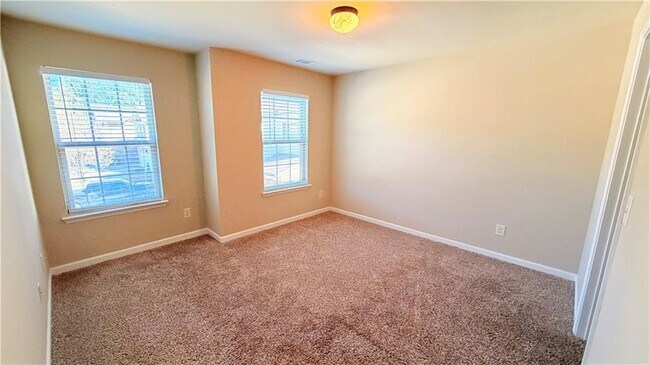 Building Photo - 2755 Morgan Glen Rd NE