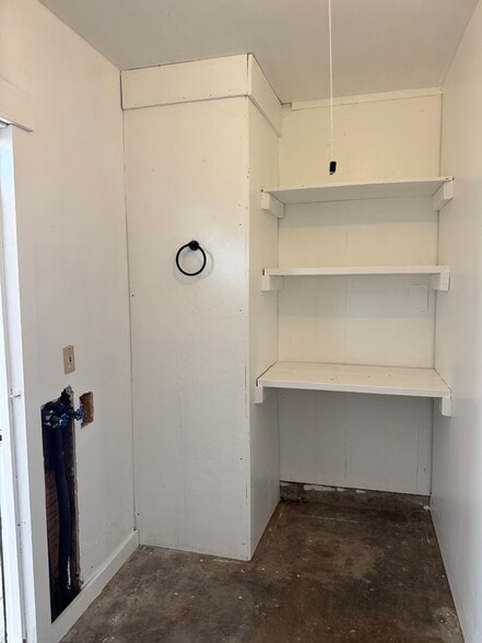 Building Photo - 4211 Tropical Dr