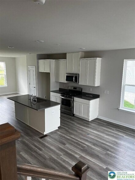 Building Photo - 4930 Brookside Ct