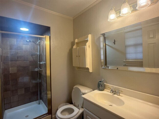 Building Photo - 6633 FM 36