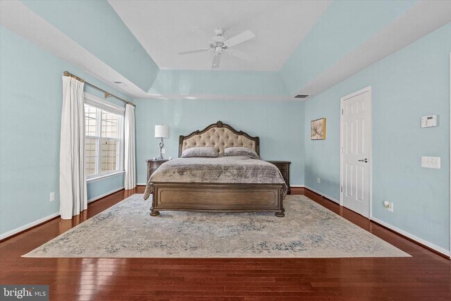 Building Photo - 42770 Keiller Terrace