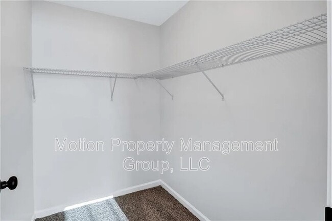 Building Photo - 317 Preston St