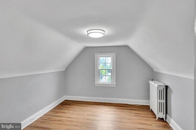 Upper level 2 Bedroom 5 - 427 Hopkins Rd