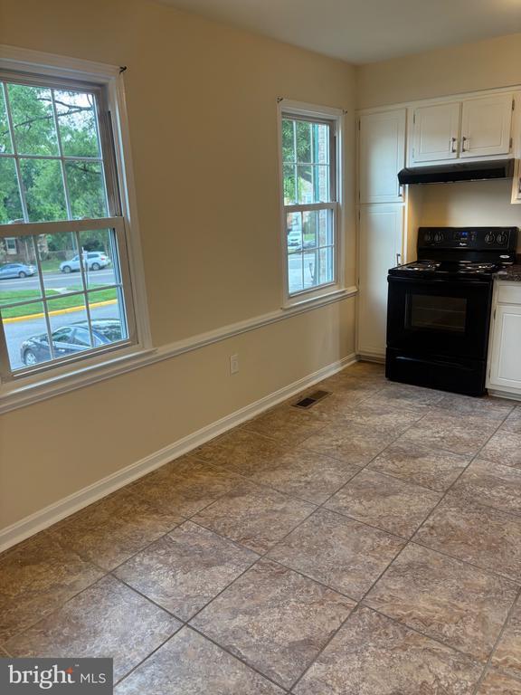 Building Photo - 7809 Stovall Ct