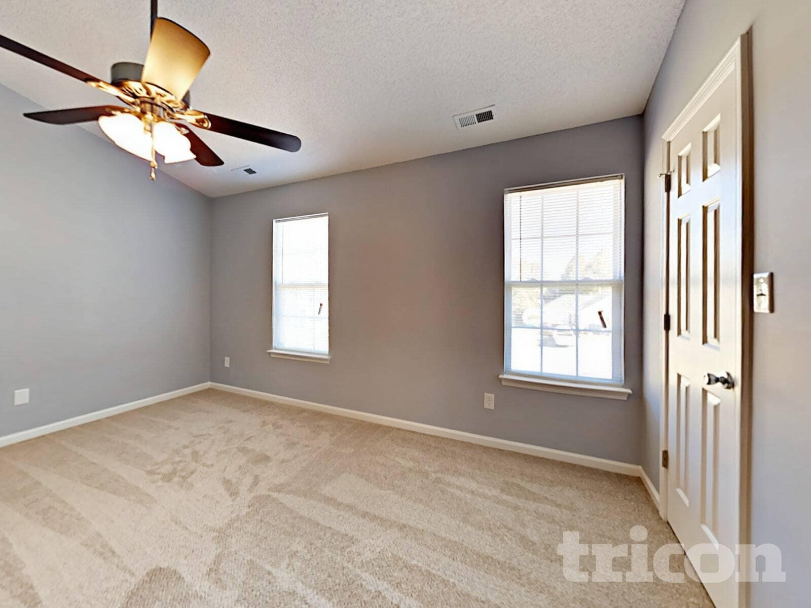 Building Photo - 2672 Thistle Brook Dr