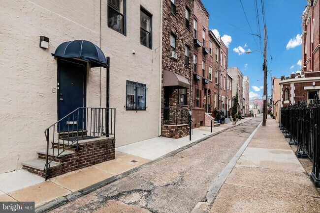 Building Photo - 937 Christian St