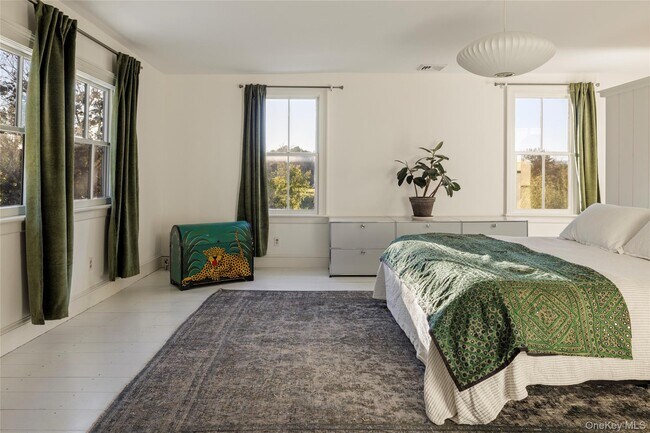 Building Photo - 108 Wey Rd