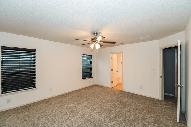 Building Photo - 7472 Mishkie Dr