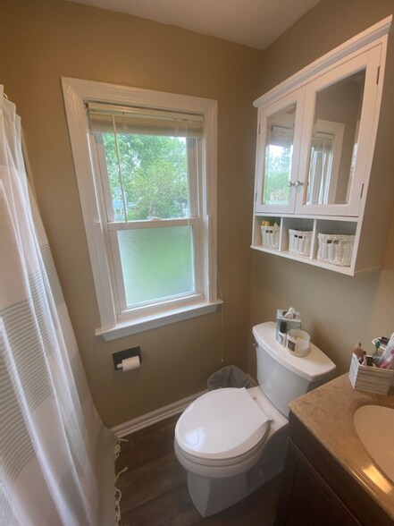 Building Photo - 87 N Pershing Ave