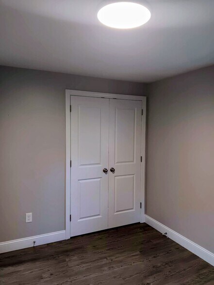 Building Photo - 95 Orpheum Ave