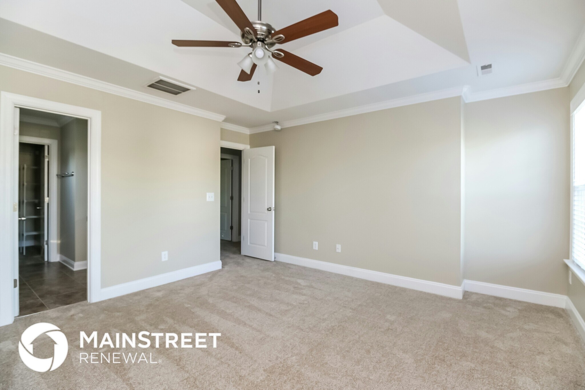 Building Photo - 4505 Stephen Oaks Way