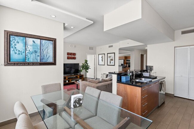 Building Photo - 244 Biscayne Blvd