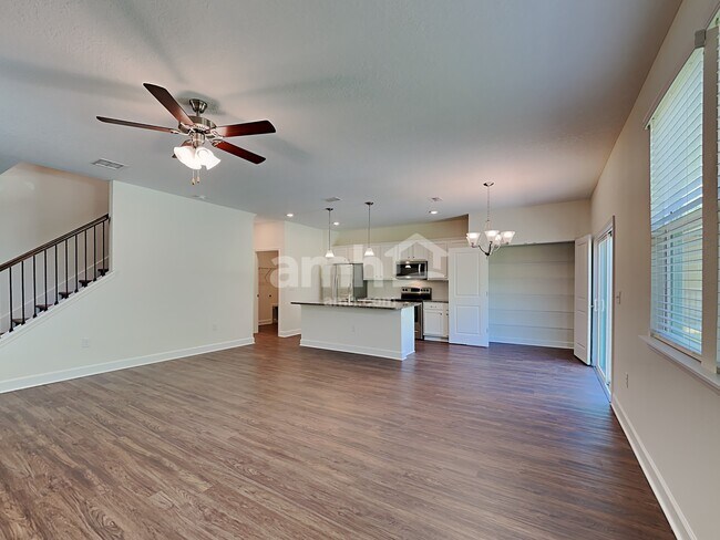 Building Photo - 5795 Hampton Creek Rd