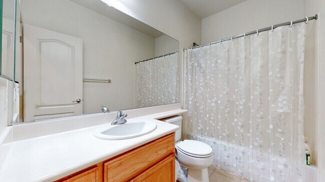 Building Photo - "Coming Soon" 3-Bedroom in Santa Clara- $4...