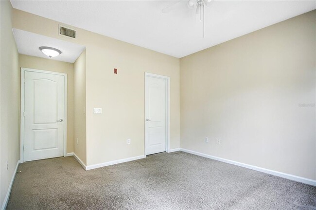 Building Photo - 12016 Villanova Dr