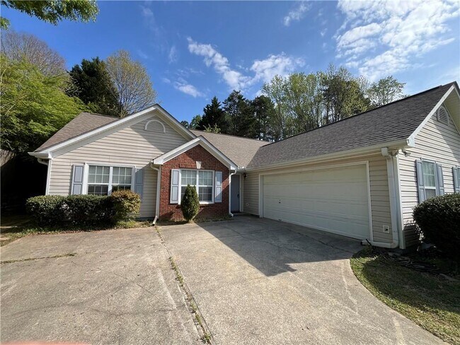 Building Photo - 678 Arbour Way