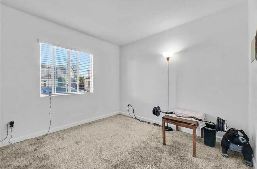 Building Photo - 29427 Linden Pl