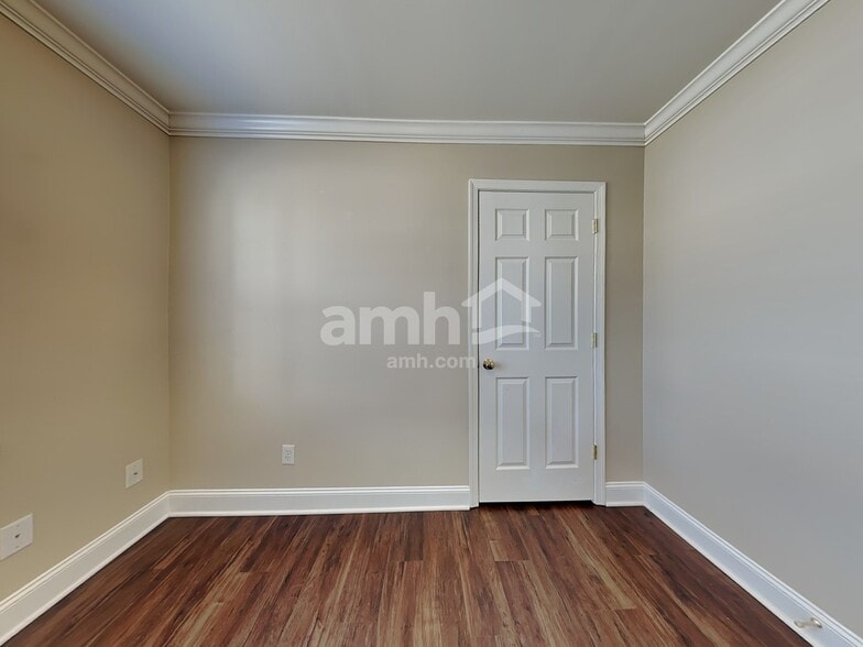 Building Photo - 6730 Brook Stone Ct