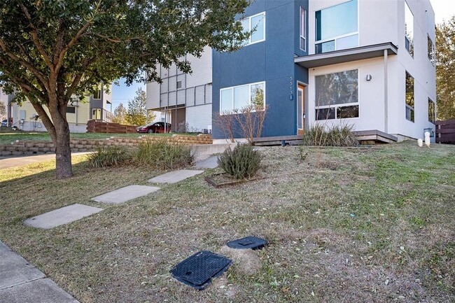 Building Photo - 5513 Agatha Cir