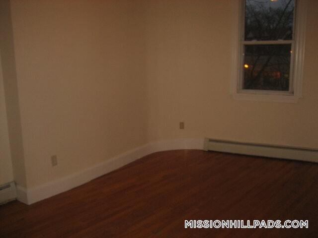 Building Photo - 1953 Columbus Ave