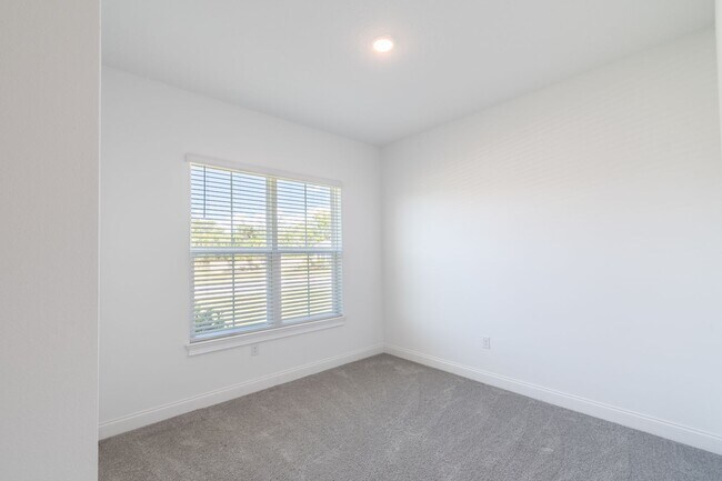 Building Photo - Newly Constructed, Well Appointed Home
