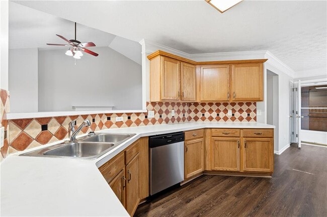 Building Photo - 1034 Brighton Cove Trail