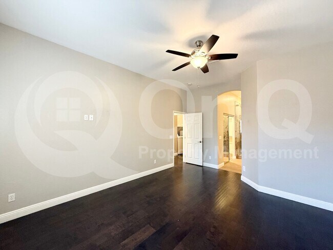 Building Photo - 2049 W Periwinkle Way