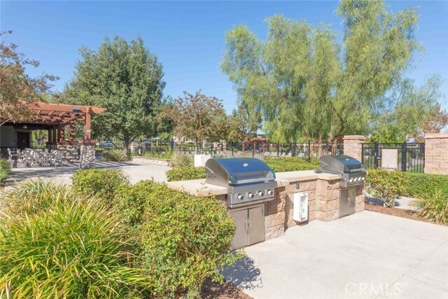 Building Photo - 11400 Bluebird Way