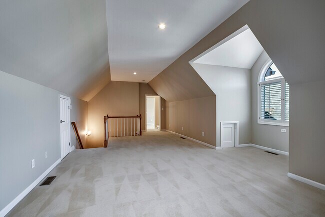Building Photo - 209 Tooweka Trce