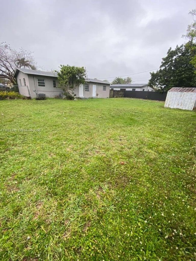 Building Photo - 9815 Pan American Dr