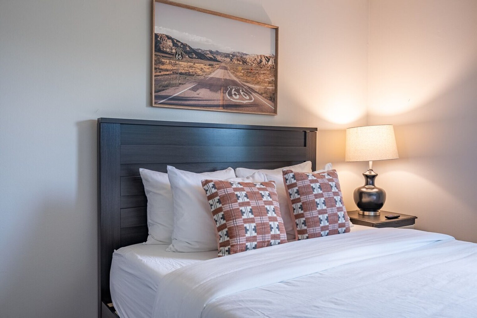 Building Photo - 25 Jennifer Ln