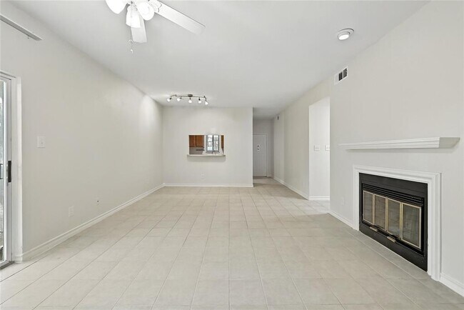 Building Photo - 2605 Enfield Rd