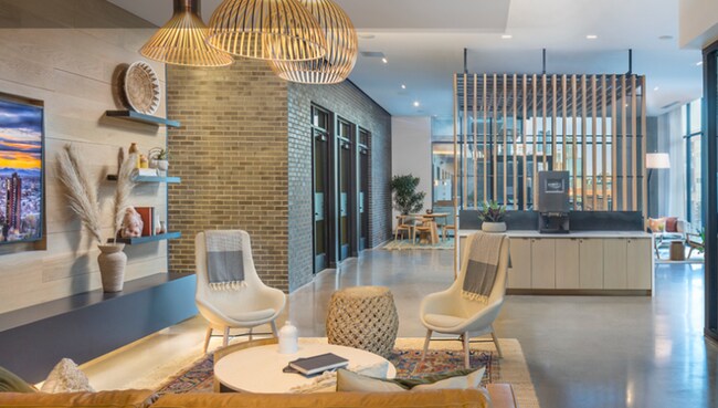 Building Photo - 2930 Umatilla St