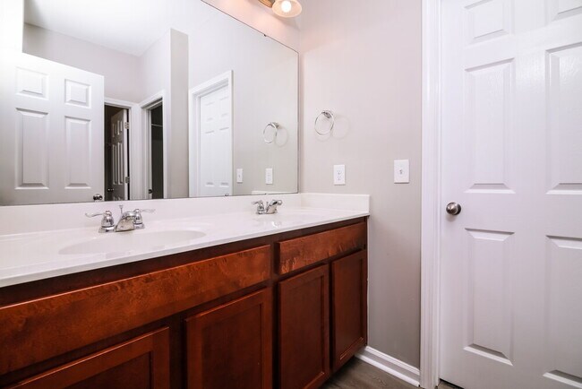 Building Photo - 3605 Morman Springs Ln