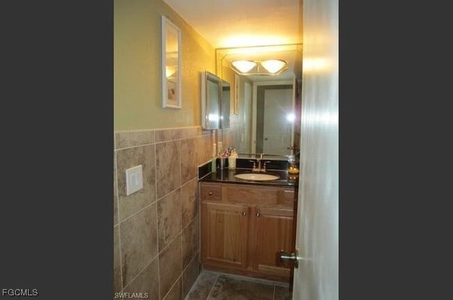 Building Photo - 13581 Eagle Ridge Dr